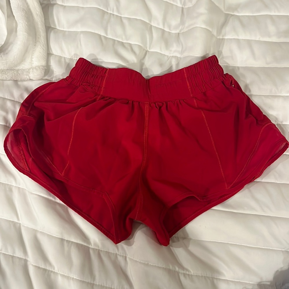 lululemon hotty hot shorts